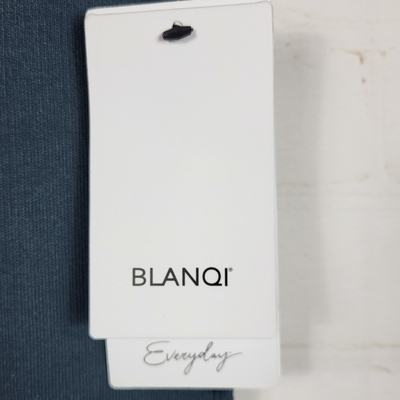 BLANQI Highwaist Postpartum + Nursing Support Seamless Leggings in Storm Medium - Picture 6 of 8